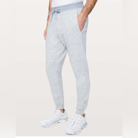 Lululemon At Ease Jogger Mens XL Gray Textured Athleisure Pants Gym Pockets - Picture 1 of 11